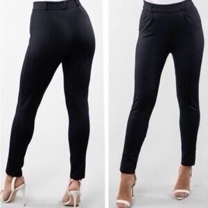 NWT BuffBunny Girl Boss Vp Onyx Trouser Pant Leggings Med.
